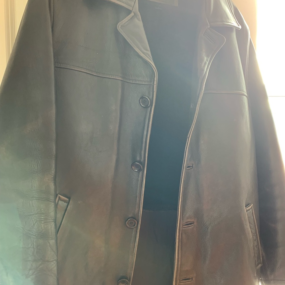 Ambition Mens size S leather jacket with a zip on or off layer on the inside